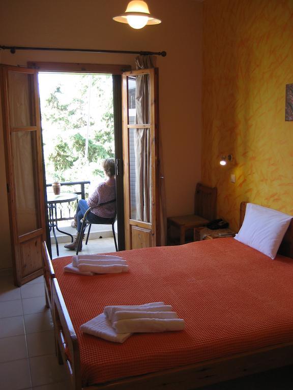 Thalia Hotel Palekastro Exterior photo